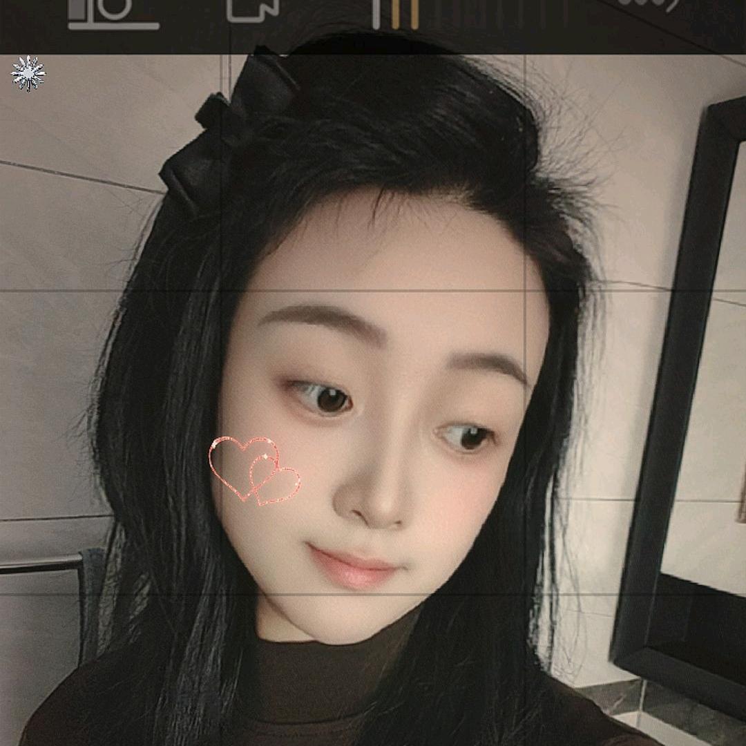 ℳঞ🌿玲💞🍬