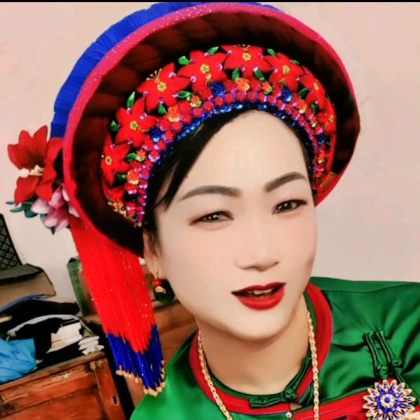 周城阿秀包头💐