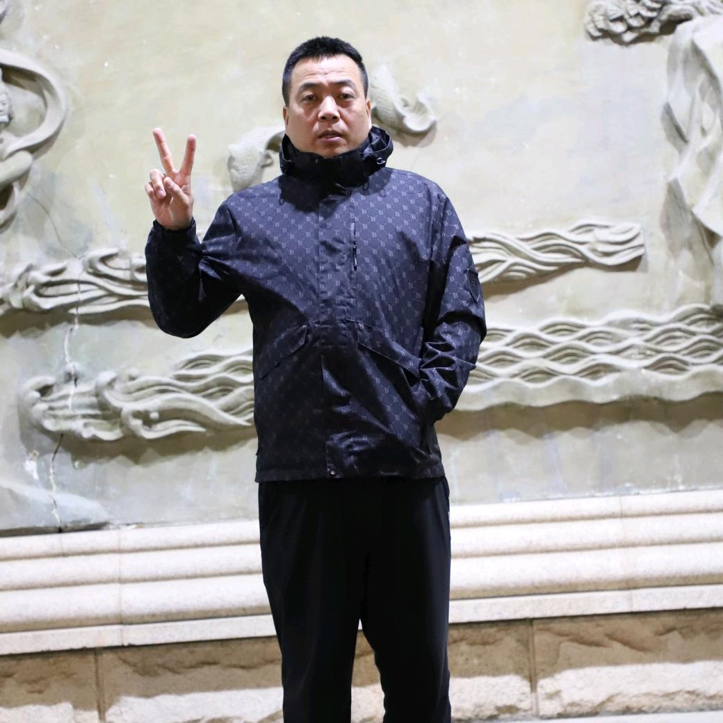 四季（人生是经历四季轮回的过程）