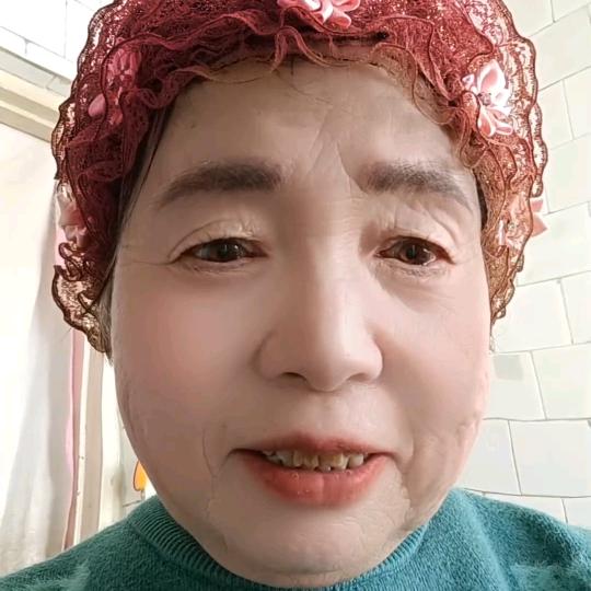 孔英💞