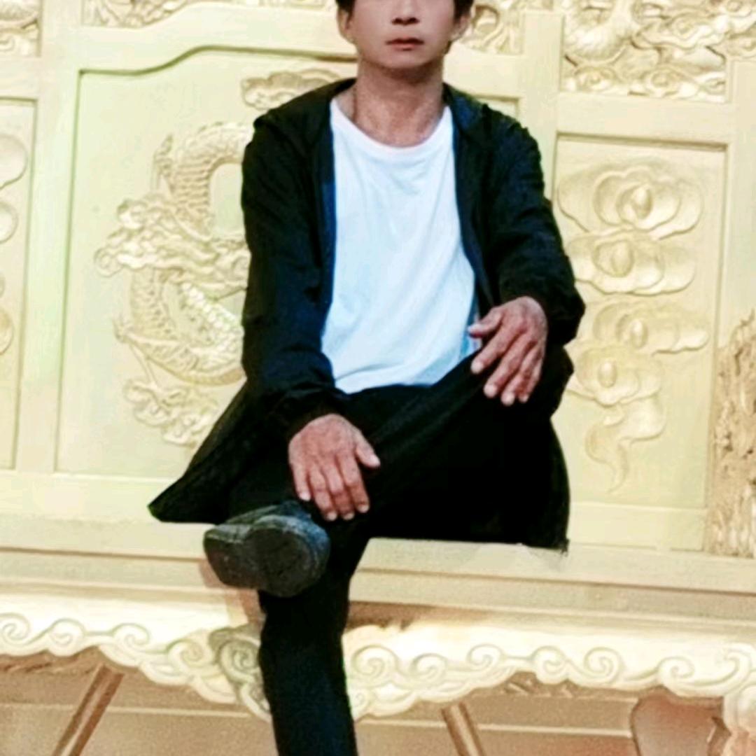 山里洪用户