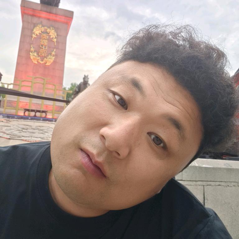黑胖子（胡小云建材社区便民维修服务部）