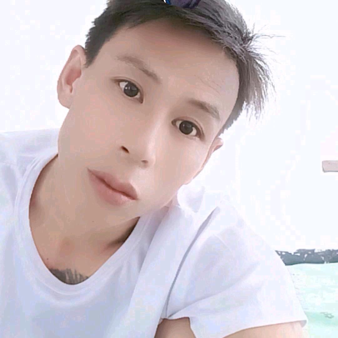 为明启航      (小明哥)