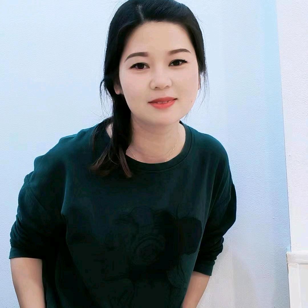 彩彩