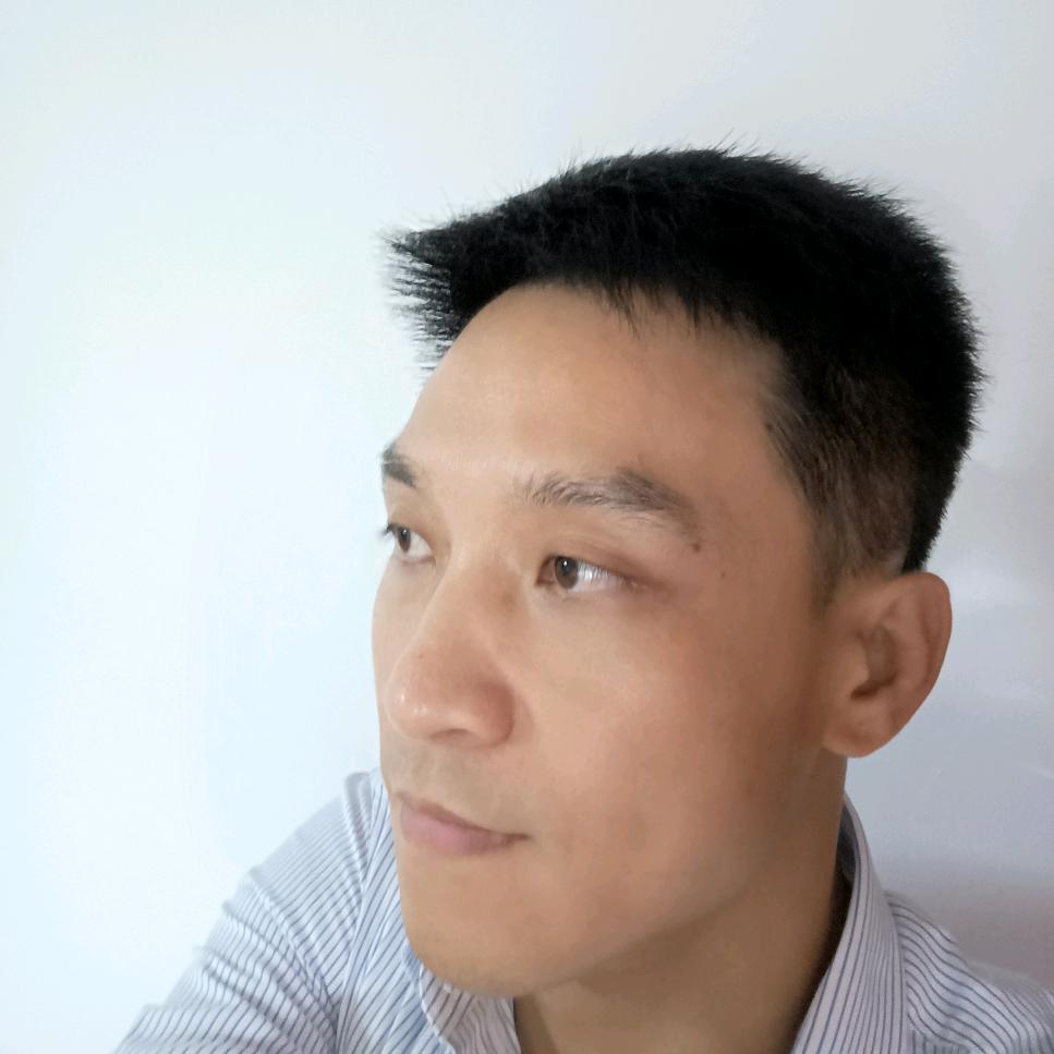 不会唱歌的亮哥