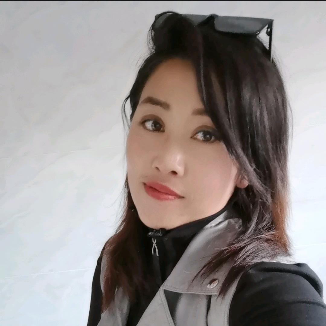 乌云塔娜