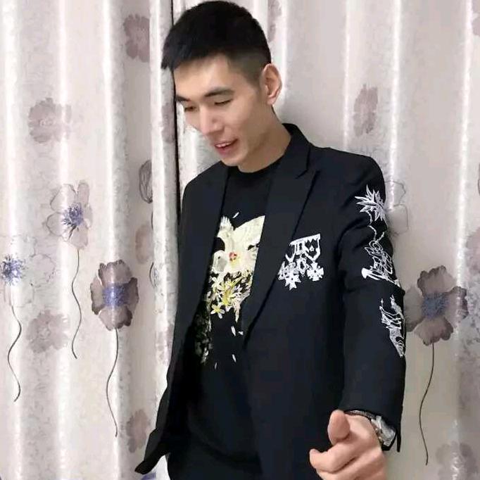 马甲哥⚡（晚7.10）