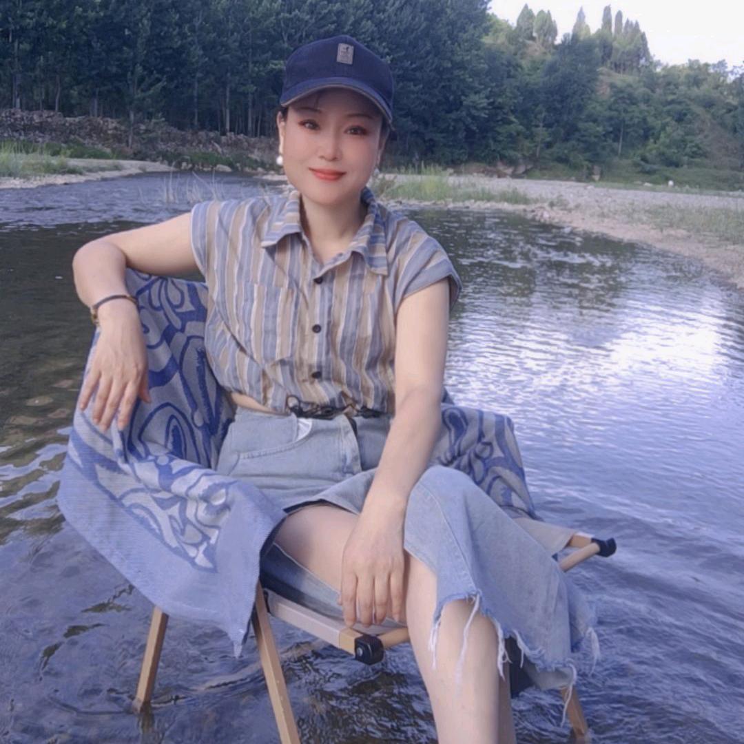 80小姐姐