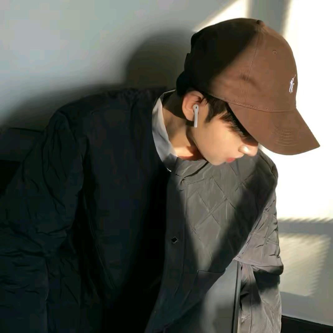 起床了