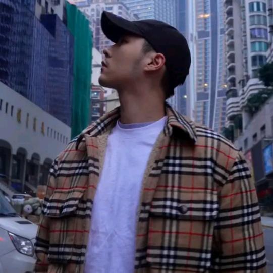 ╭☞ 只为遇见你