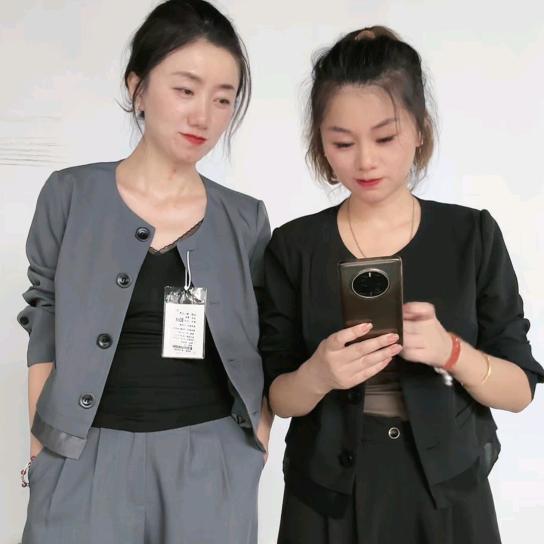 柏雅优品服装2