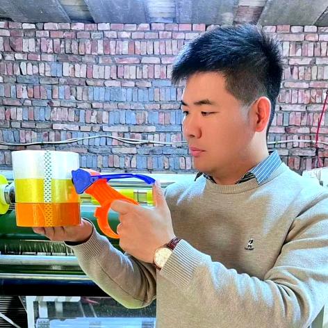 我是做胶带的👷小邱