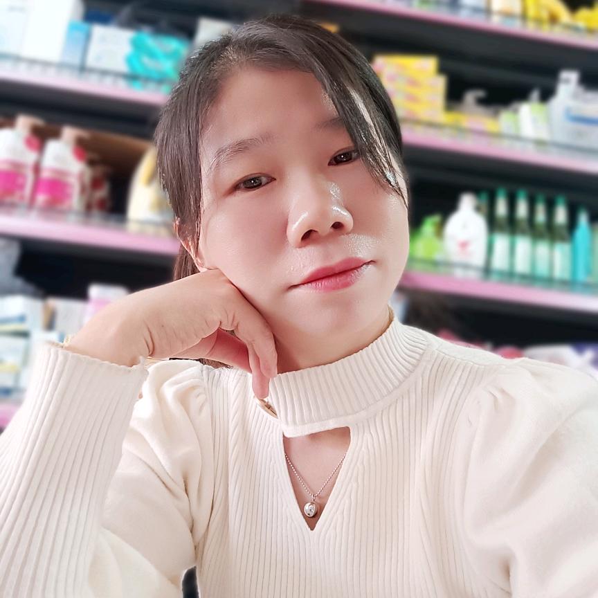 咸宁硕实日用百货店