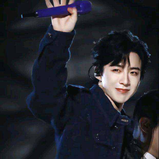 磨刀霍霍向猪羊