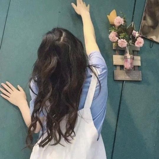 小菠萝哟