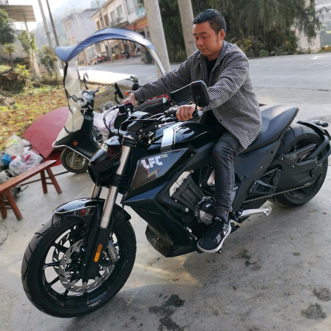 共和曾亿摩托车经营部