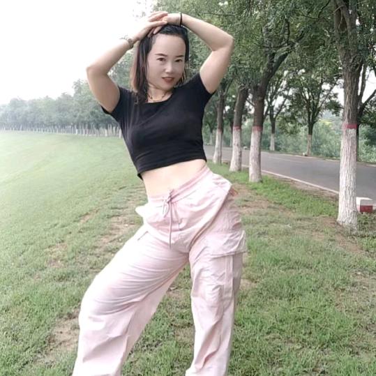 Star ✍🏻爱💃🏻