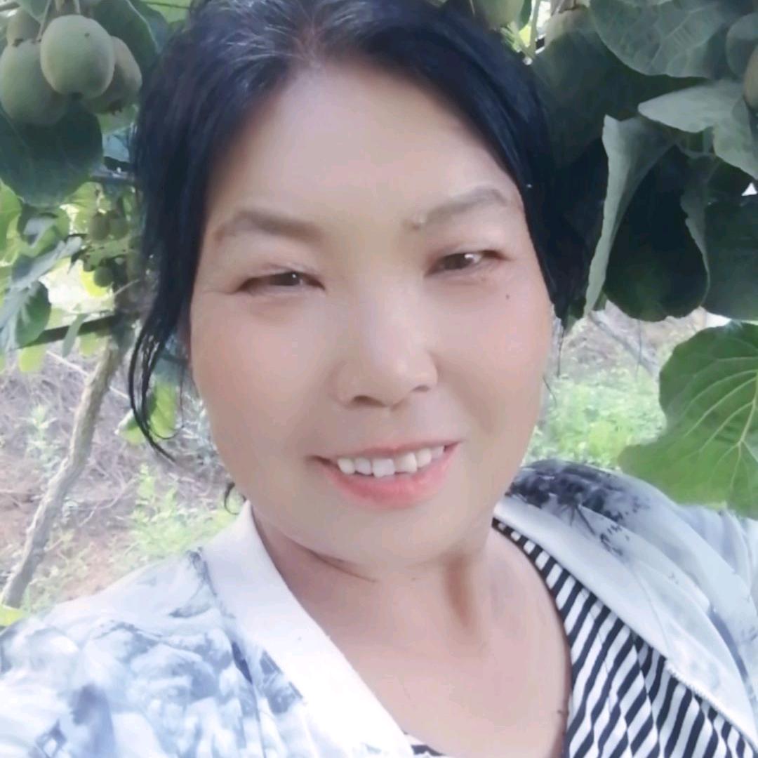 农村全姐💃🎤（睌上8点18开播）