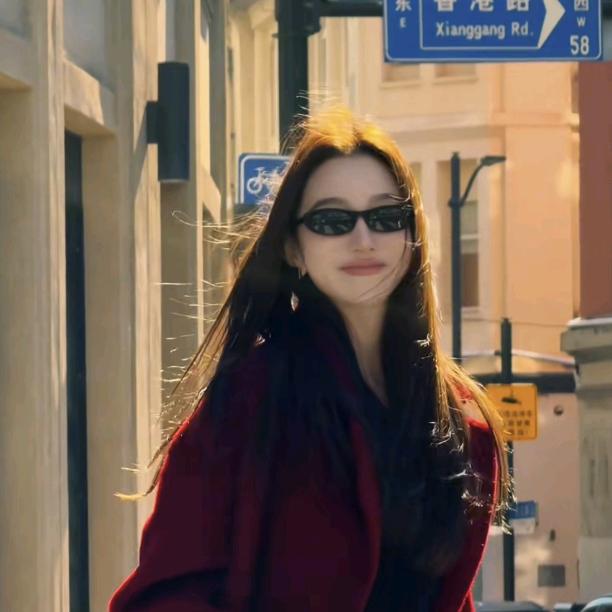 LiLi-李慧儿私服穿搭