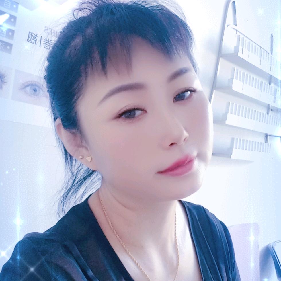 余生很短好好爱自己吧