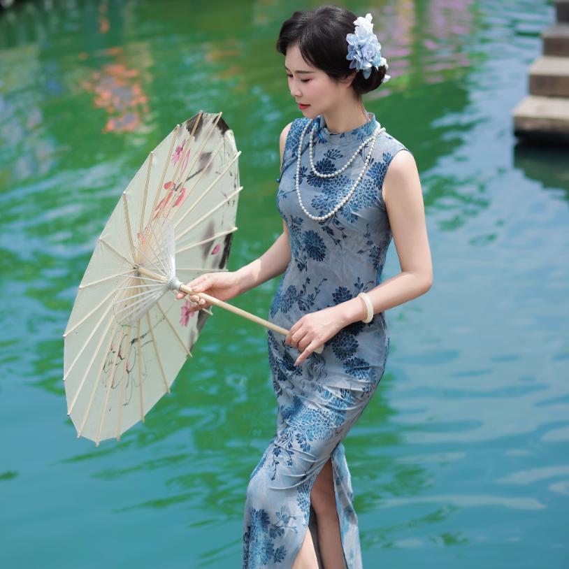 深情不及久伴