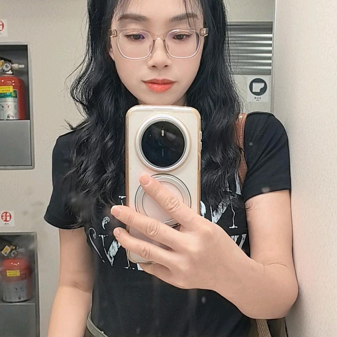 田里的小微