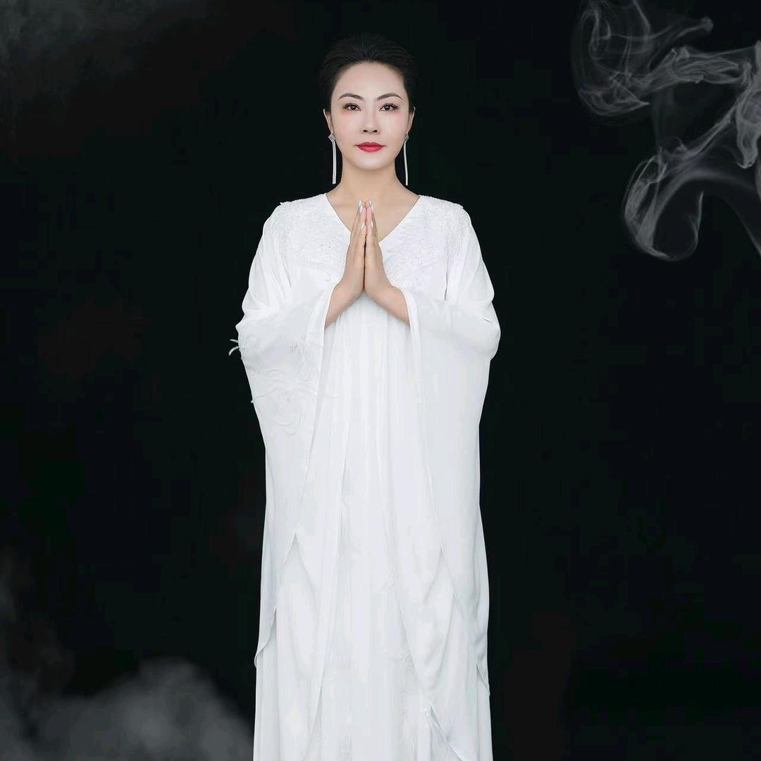 鹤立—向上社交