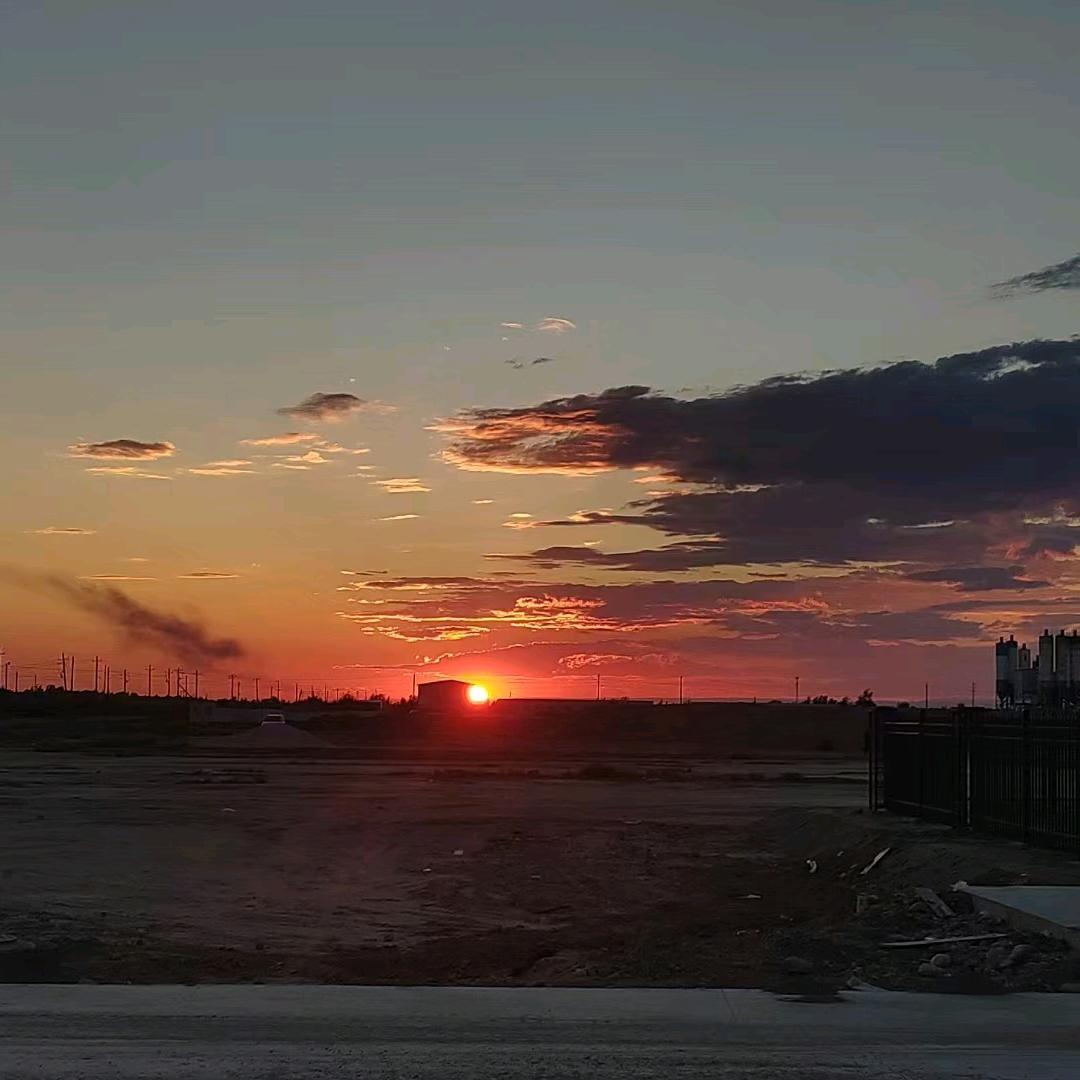 萱萱丫头（禁止连赞）