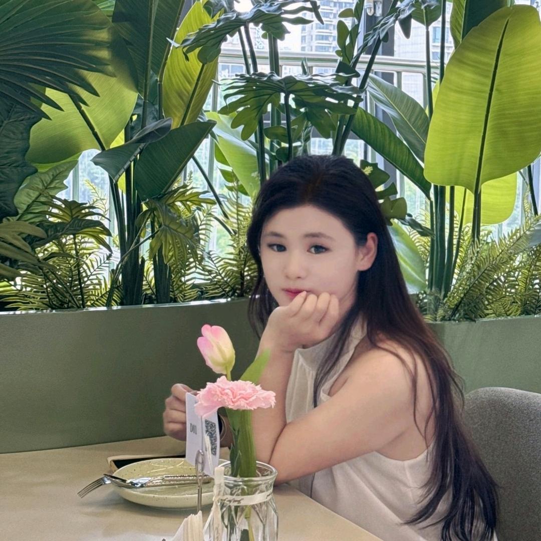 铭铭子✺◟
