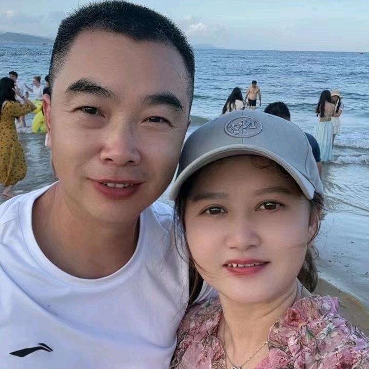 武汉男媒婆信息咨询有限公司
