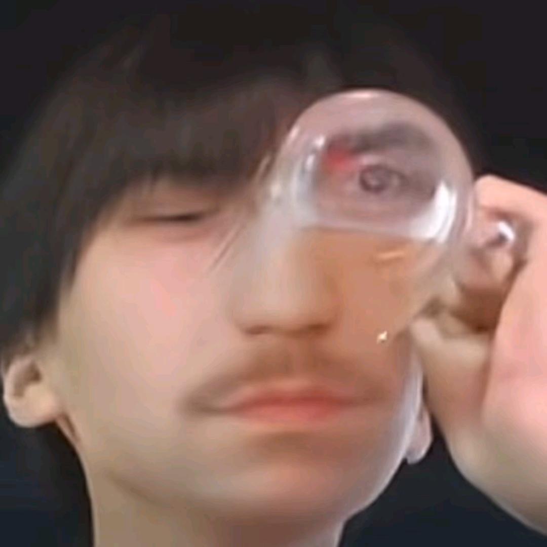 饺子里包核弹卖两块二