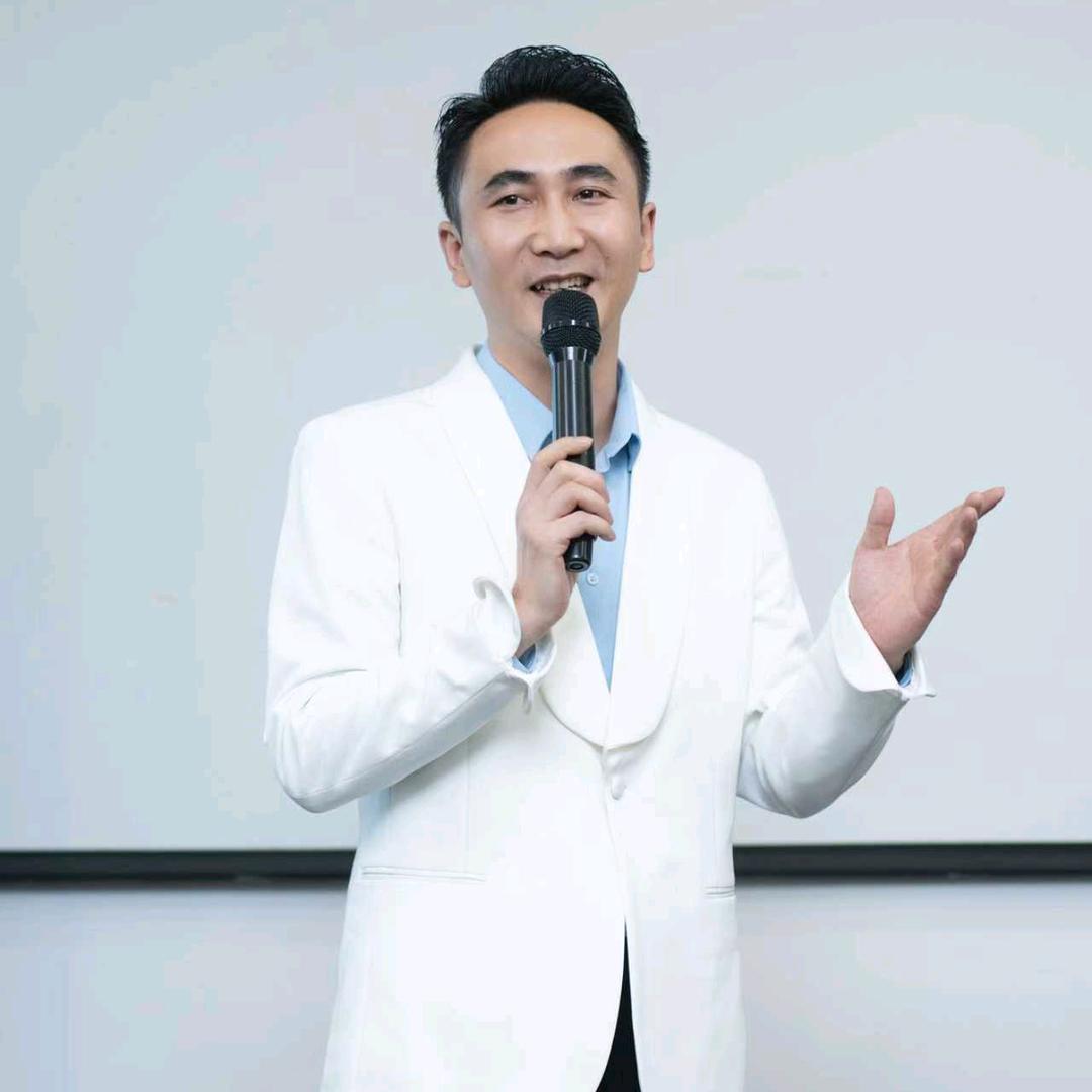 宜昌主持人  锦飞