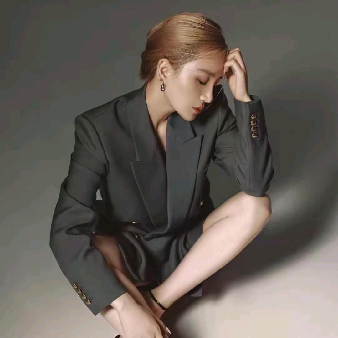 洛哥（时髦穿搭）