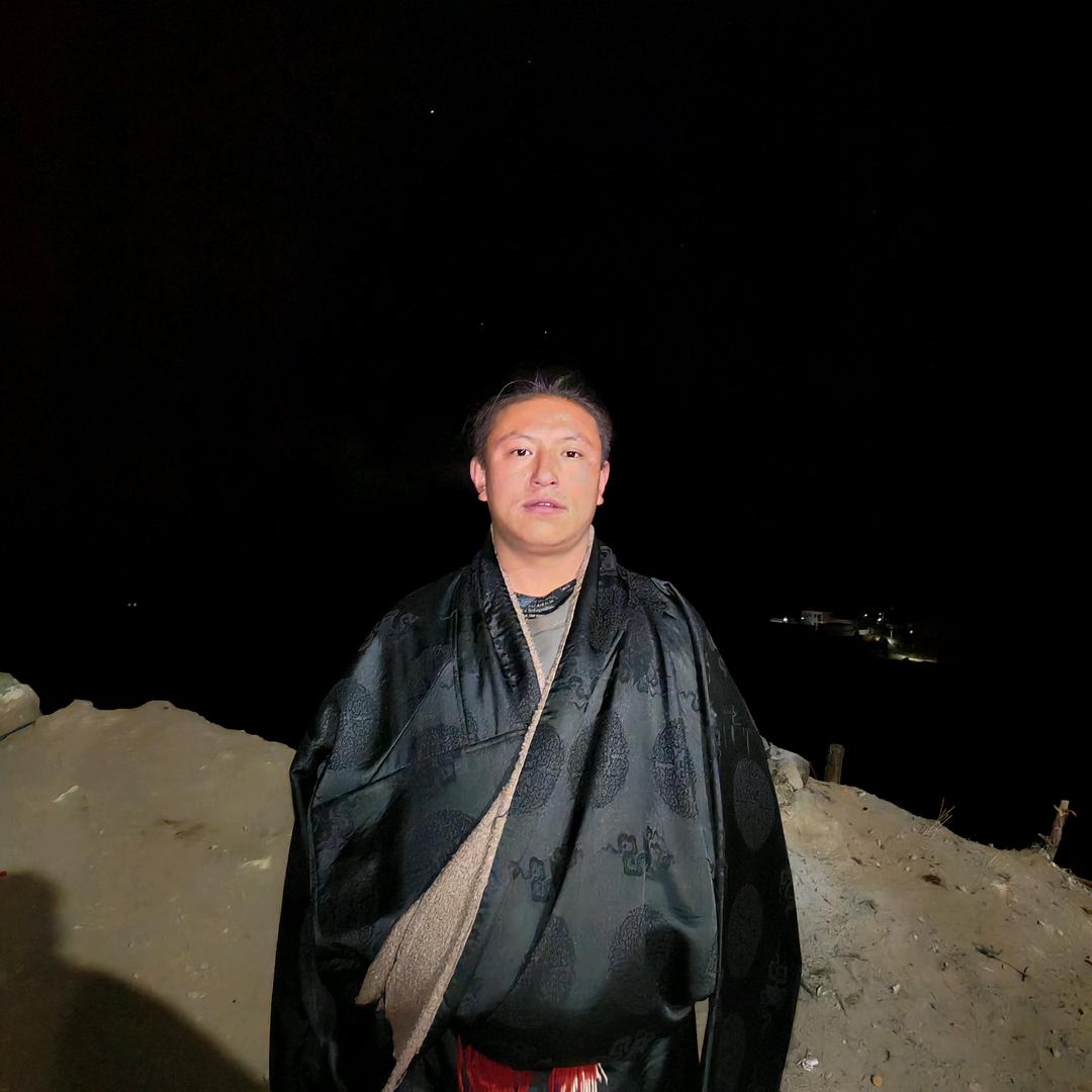 人生自编自导自演