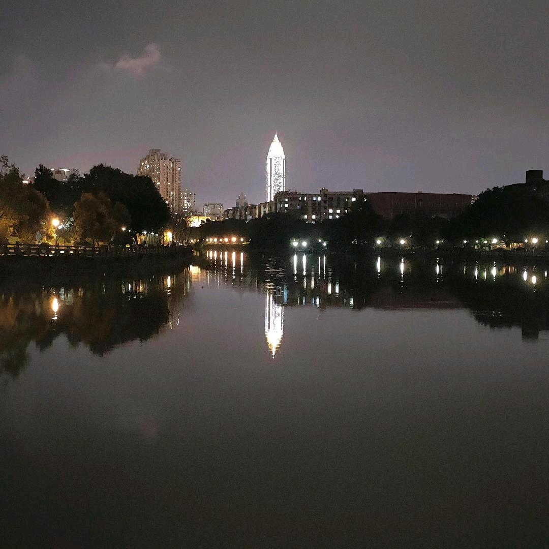 明亮晨星