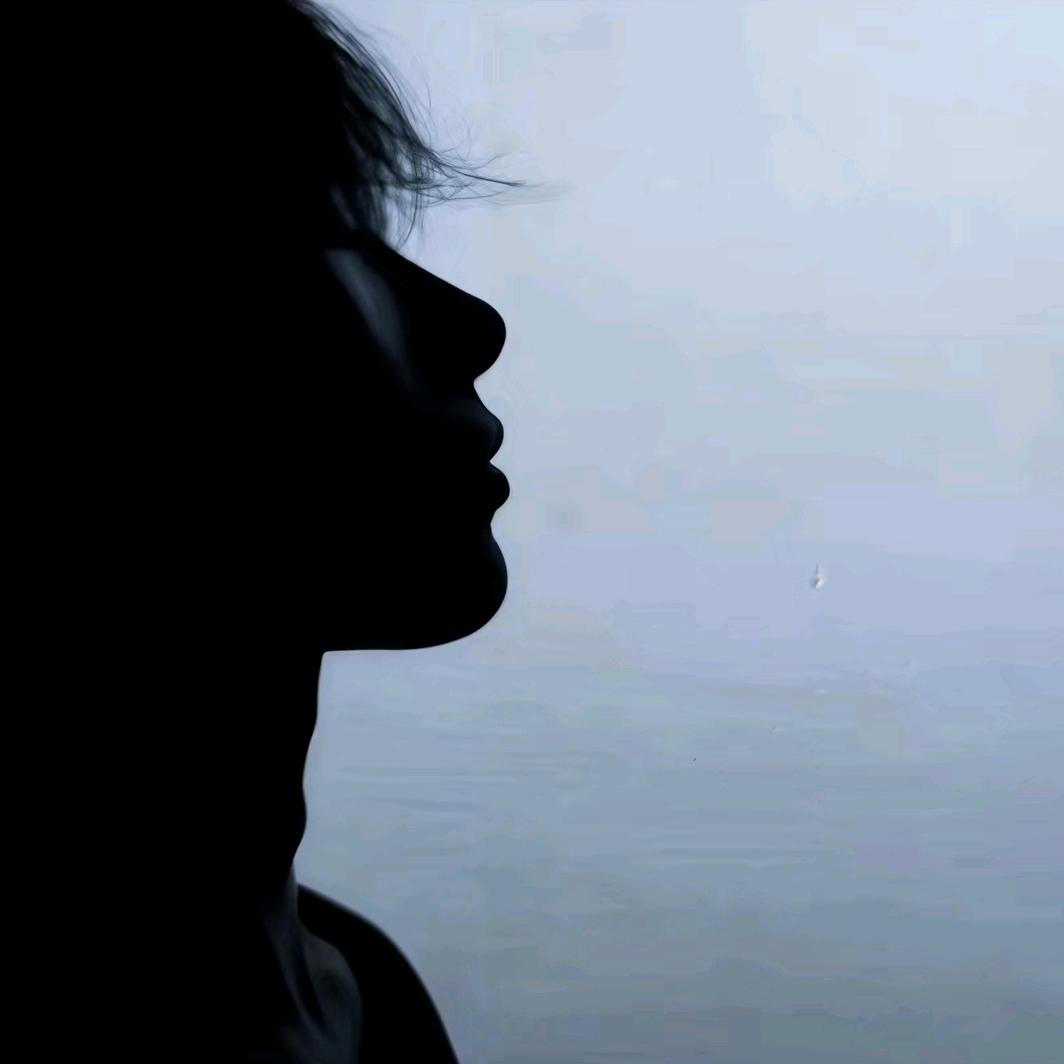 等雪落