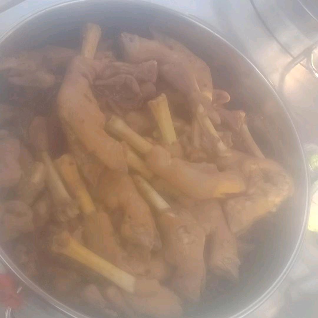 商丘市7元麻辣羊蹄。