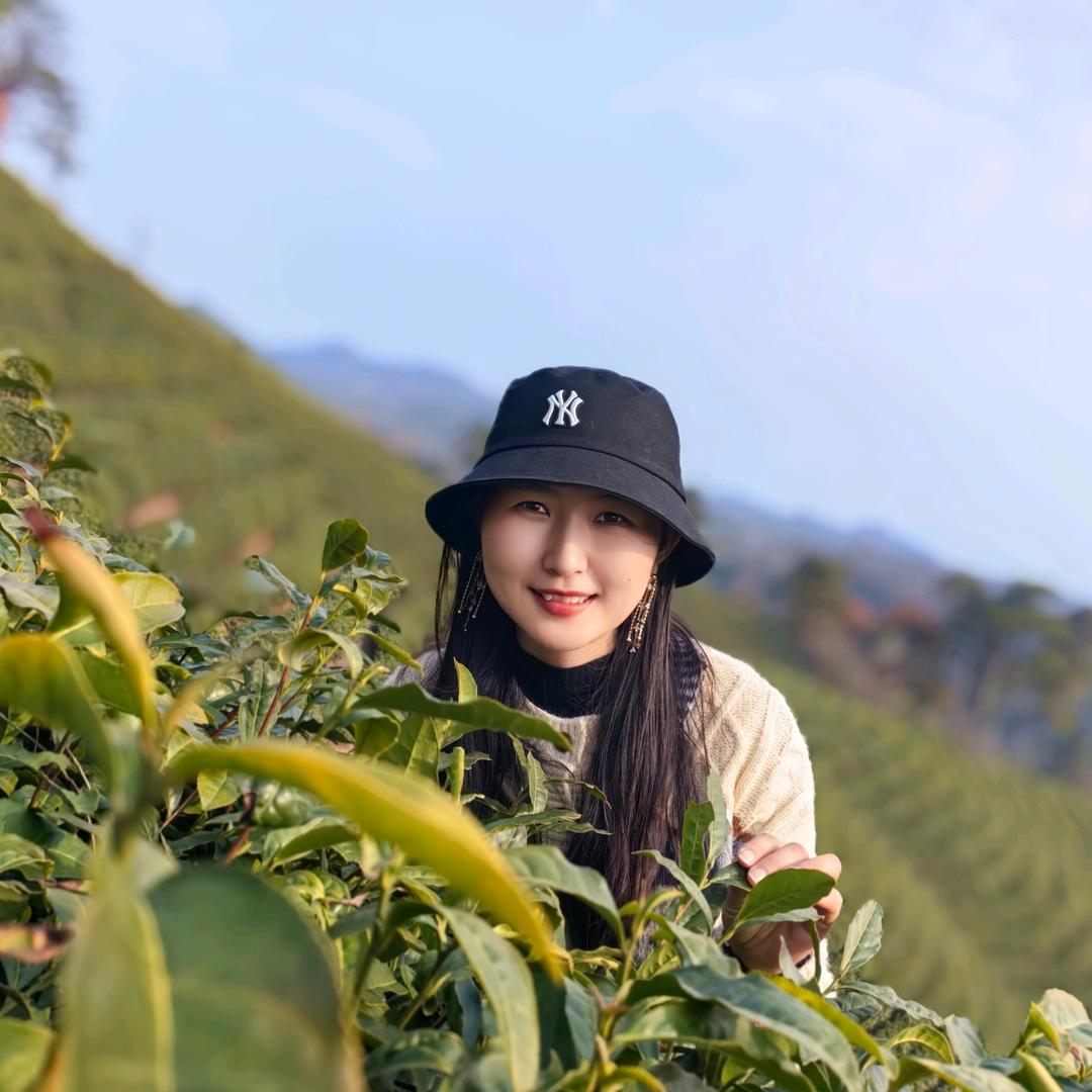 嘻嘻茜茜哈哈