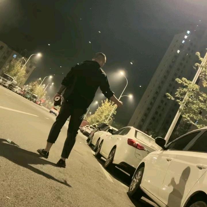 天池不胖