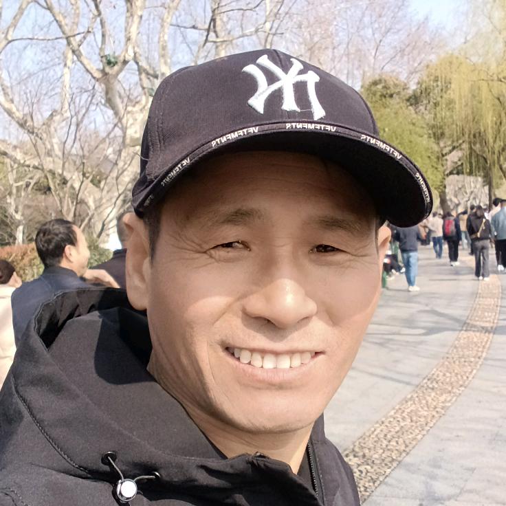 低调户哥