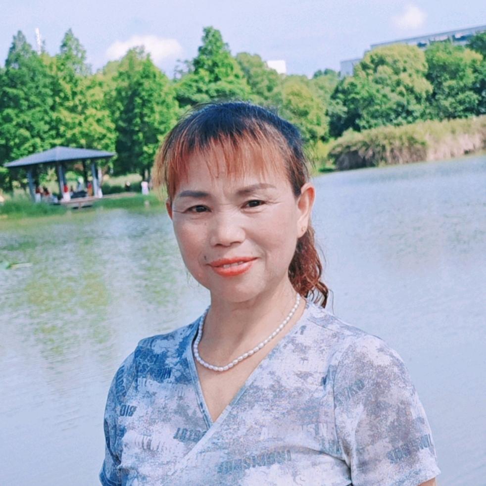莲舞扬