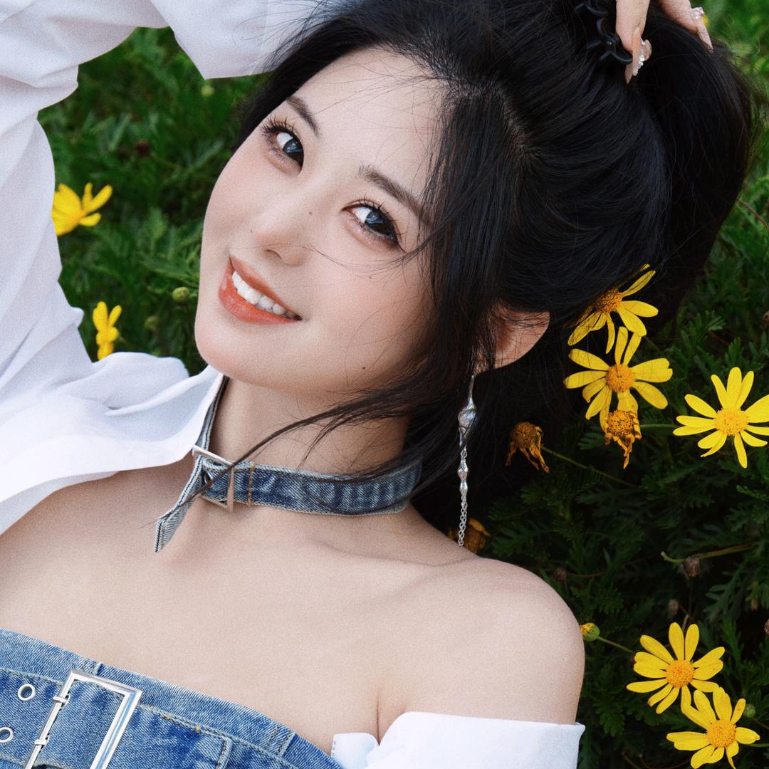 萌面侠女装