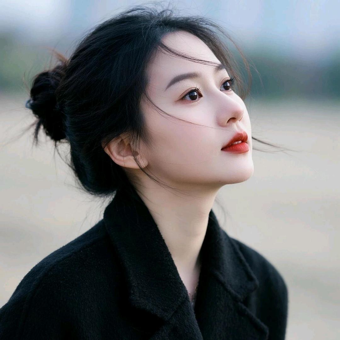 💐এ᭄浅笑不语꧔ꦿ᭄🌺