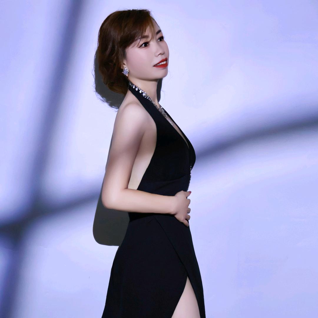 杨君