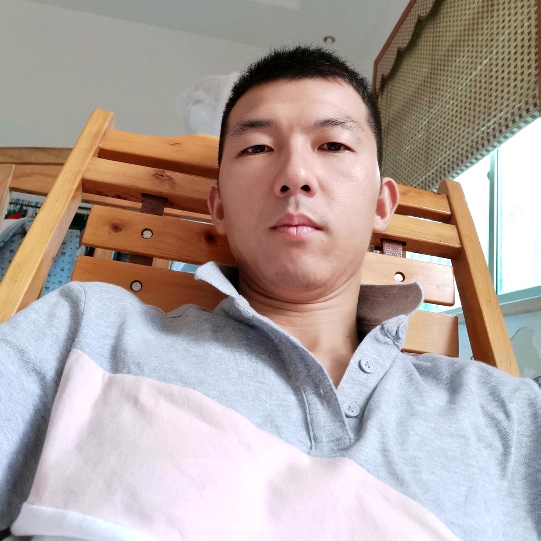 張伟