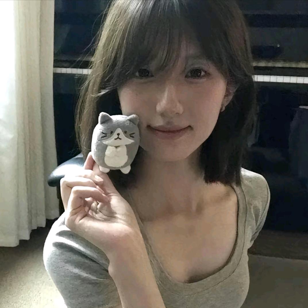 帅气折耳根