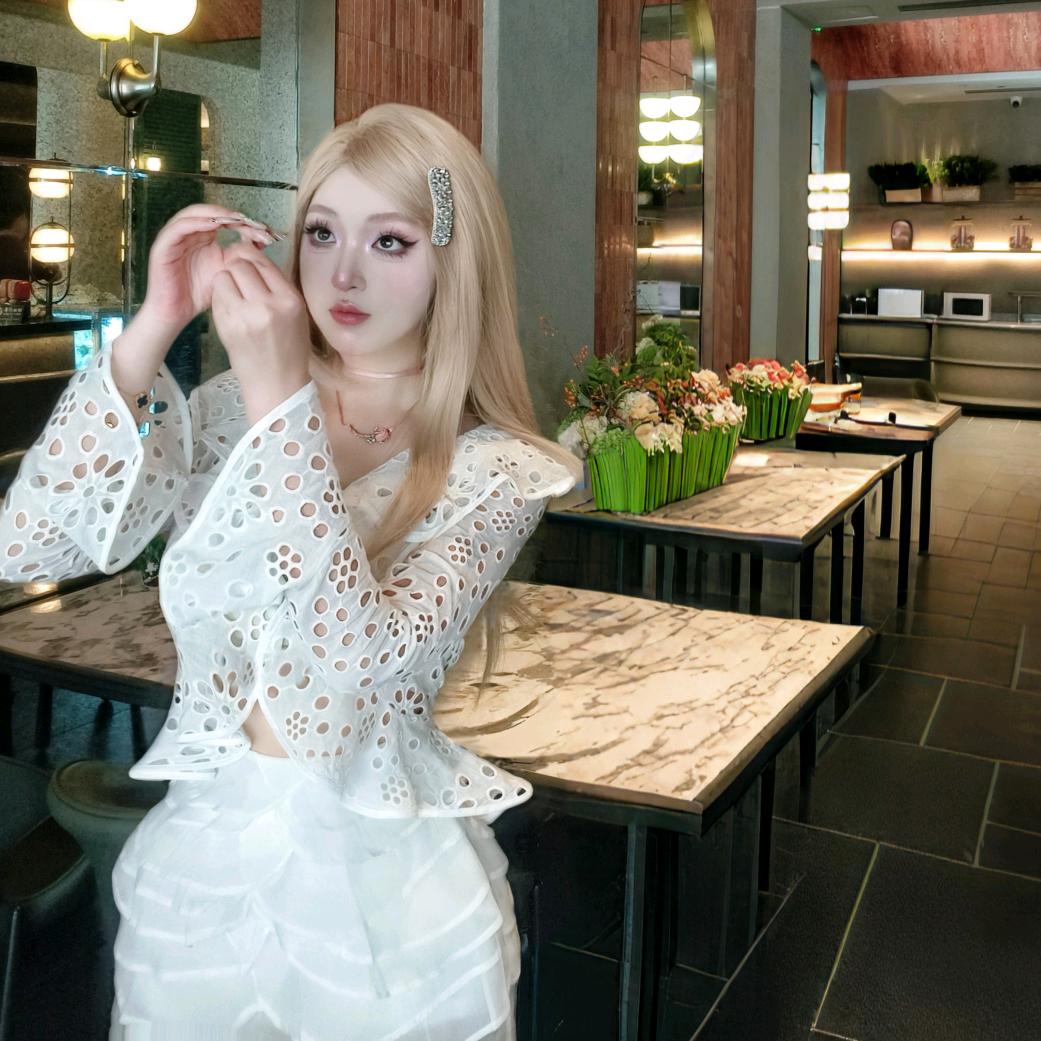 李李🦋请柠发财