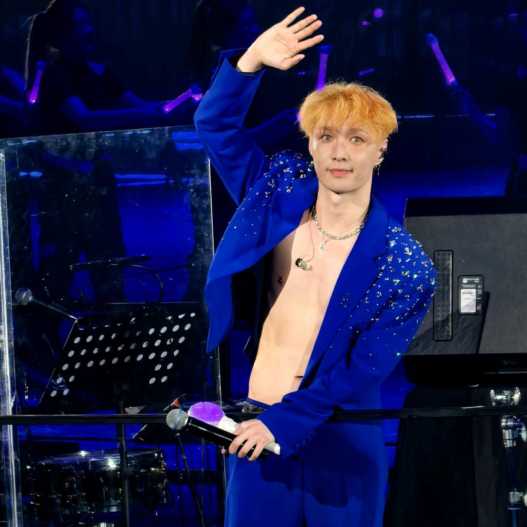 ZYXの赵一肖💜