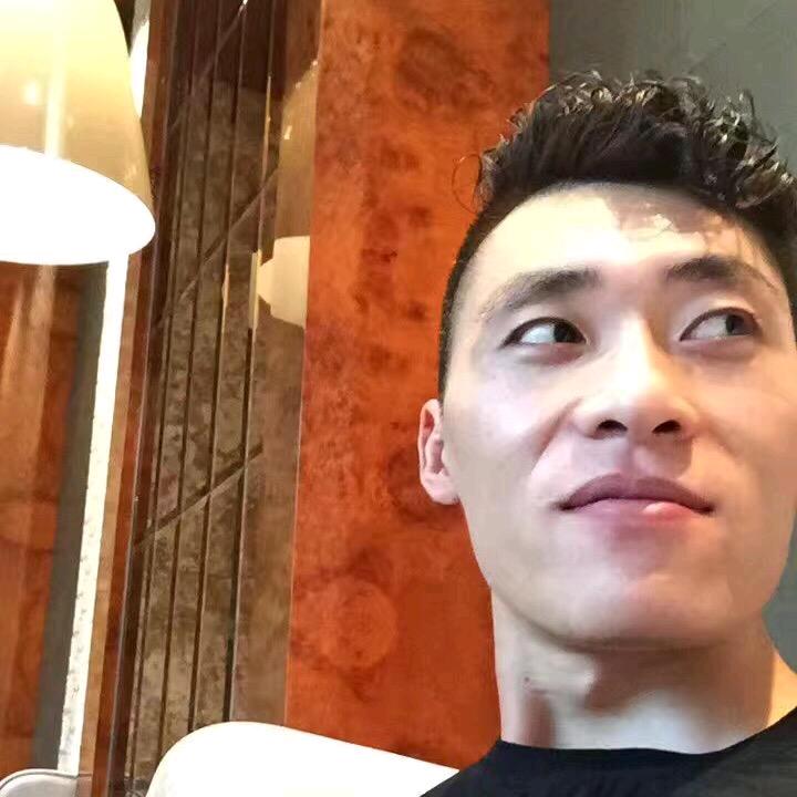 @歪瑞顾德@