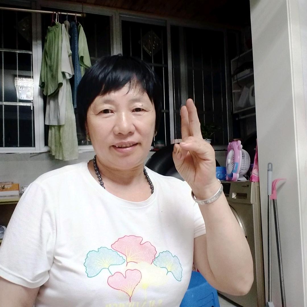 #(๑•̀ㅂ•́)و✧(张正花)